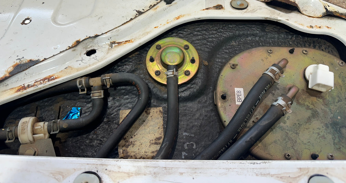 Added capacity gas tank vent kit